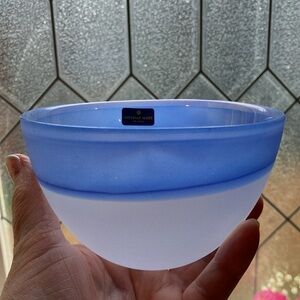 Gorgeous Swedish Blue and Frosted art glass bowl Lena Hansson Sweden Steninge